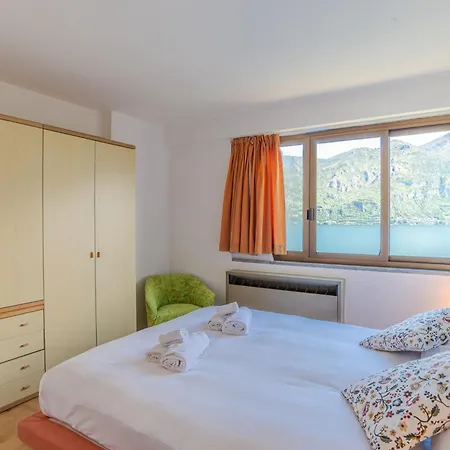 Limonta- Primula! Access To The Lake! 아파트 Limonta