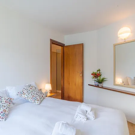 아파트 Limonta- Primula! Access To The Lake!