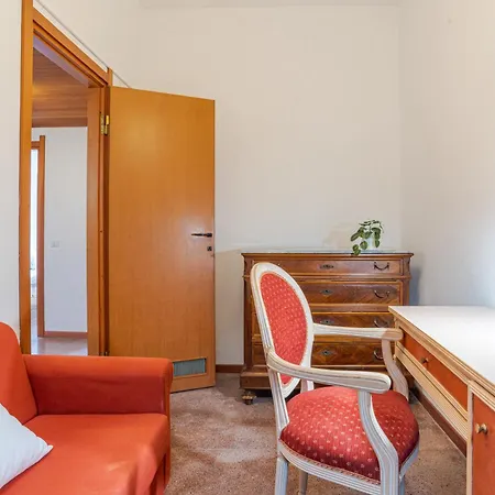 Limonta- Primula! Access To The Lake! 아파트